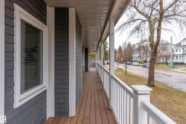 9654 100 ST NW photo 3