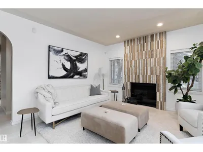 9654 100 ST NW photo 9