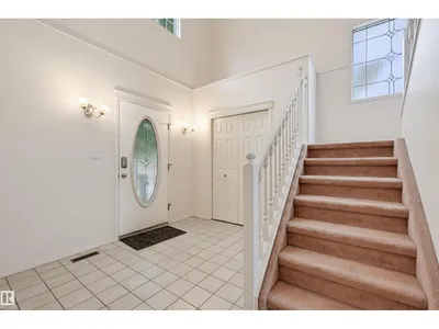 11107 UNIVERSITY AV NW photo 16
