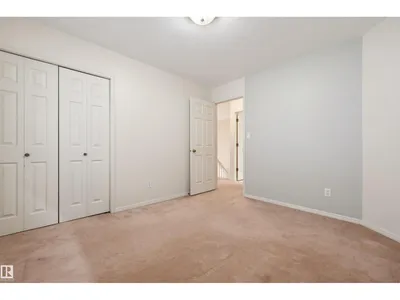 11107 UNIVERSITY AV NW photo 23