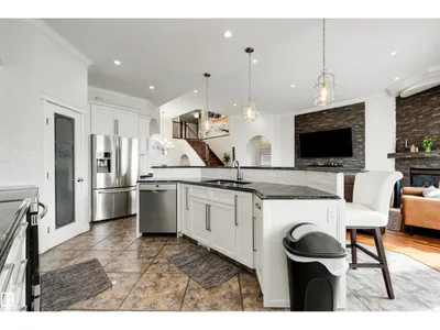 282 OZERNA RD NW photo 11