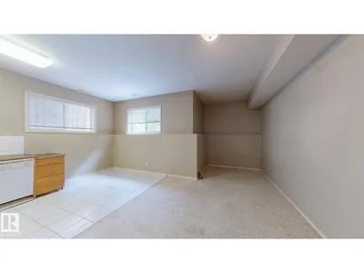 9846 112 ST NW photo 37