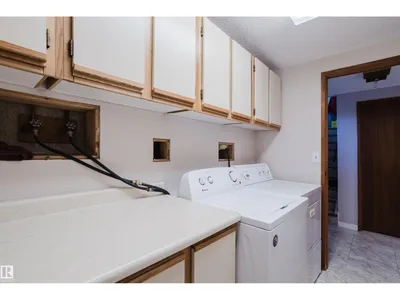 15256 122 ST NW photo 28