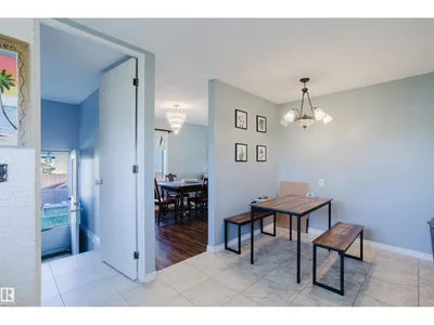 15256 122 ST NW photo 12