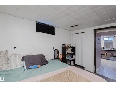 15256 122 ST NW photo 41
