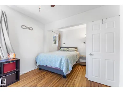 6054 107A ST NW photo 17