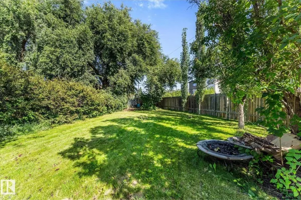 6054 107A ST NW photo 3