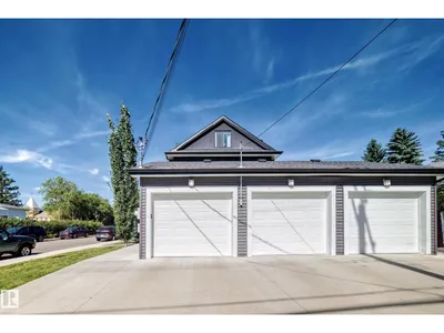 7513 89 ST NW photo 24