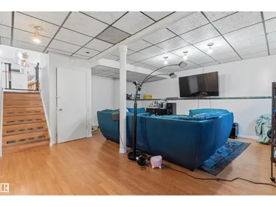 17005 95 ST NW photo 18