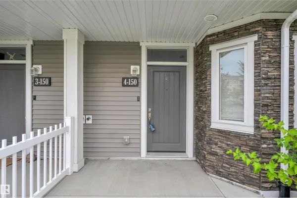 #4 150 EVERITT DR photo 3
