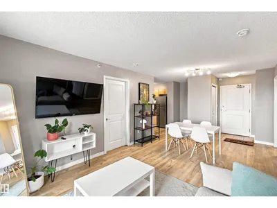 #504 10180 104 ST NW photo 8
