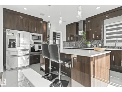 4119 7 AV SW photo 11