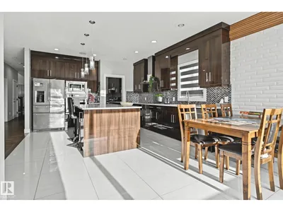 4119 7 AV SW photo 13