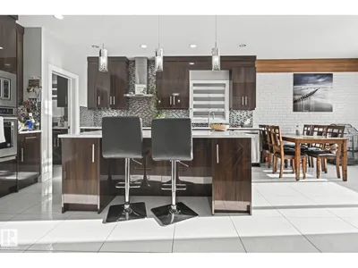4119 7 AV SW photo 20