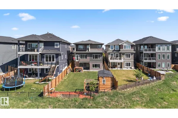 4119 7 AV SW photo 3