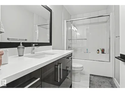 4119 7 AV SW photo 30