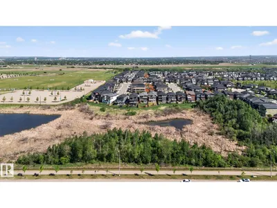 4119 7 AV SW photo 59