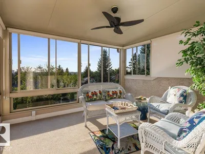 46 KINGSBURY CR photo 11