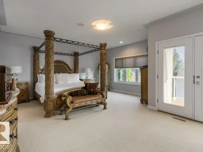 46 KINGSBURY CR photo 12