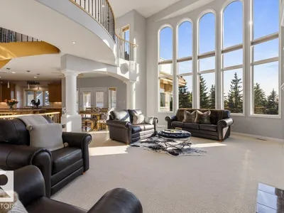 46 KINGSBURY CR photo 22
