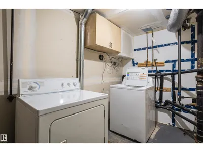 5207 103 AV NW photo 59