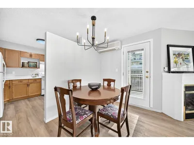 #208 2520 52 ST NW photo 12