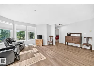 #208 2520 52 ST NW photo 20