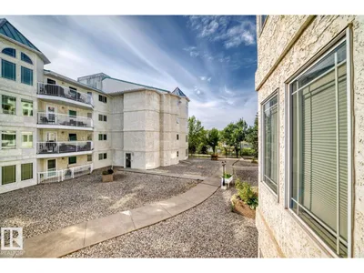 #208 2520 52 ST NW photo 37
