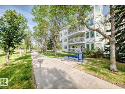 #208 2520 52 ST NW photo 42