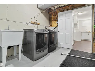 4712 201 St NW photo 42