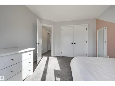 550 EAGLESON WD NW photo 40