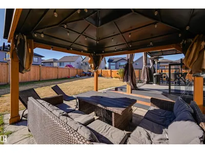 550 EAGLESON WD NW photo 53