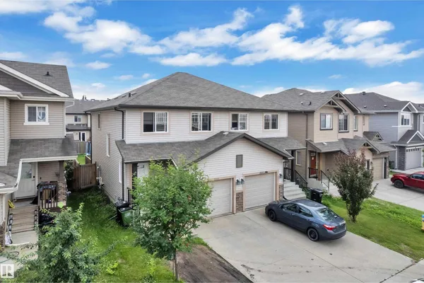 3113 16A AV NW photo 2