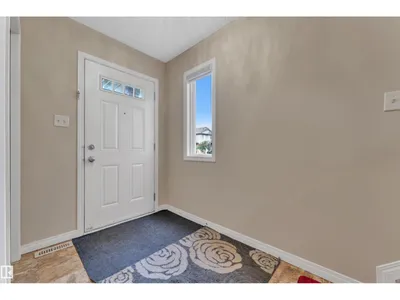 3113 16A AV NW photo 6