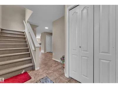 3113 16A AV NW photo 7