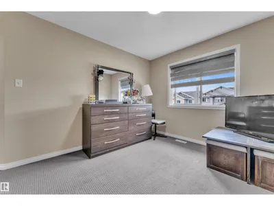 3113 16A AV NW photo 22