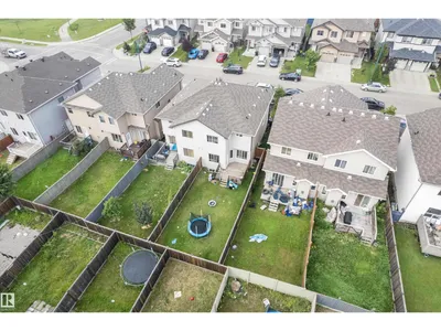 3113 16A AV NW photo 43