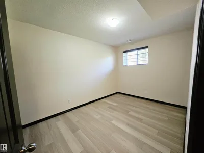 11625 88 ST NW photo 57