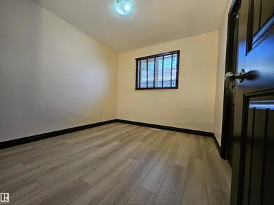 11625 88 ST NW photo 25