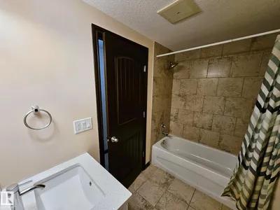 11625 88 ST NW photo 59