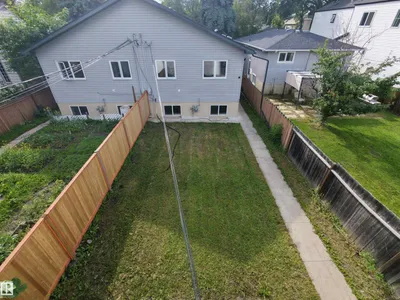 11625 88 ST NW photo 4