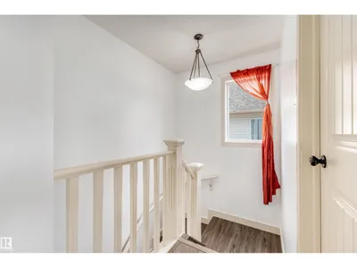 20324 48 AV NW NW photo 28