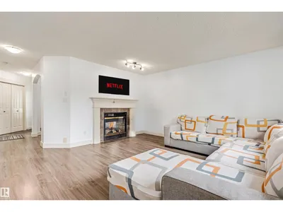 20324 48 AV NW NW photo 17