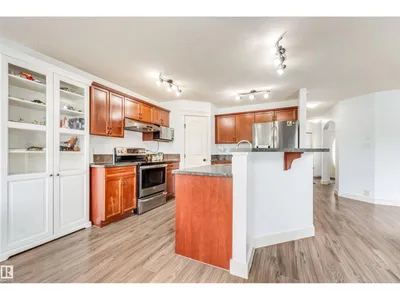 20324 48 AV NW NW photo 20