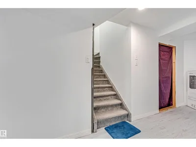 20324 48 AV NW NW photo 45