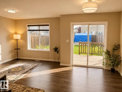 5407 14 AV SW photo 15