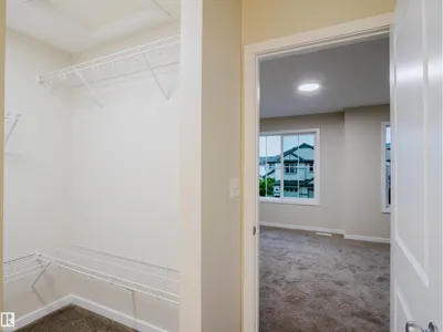 5407 14 AV SW photo 27