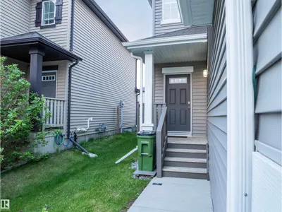 5407 14 AV SW photo 8