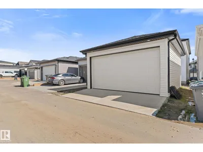 3606 42 AV photo 46