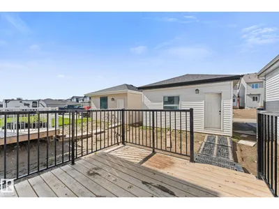 3606 42 AV photo 49
